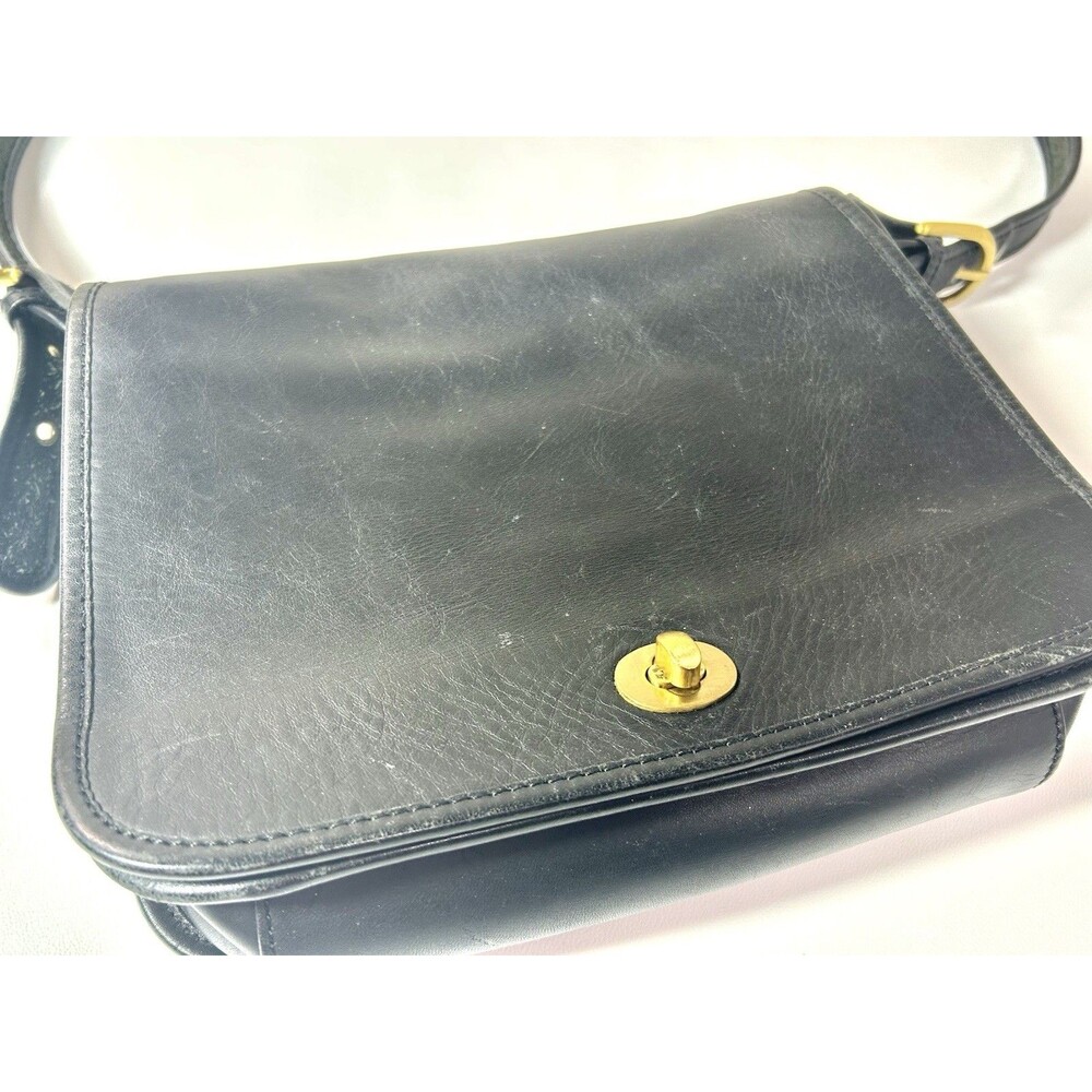 COACH Vintage Crossbody Bag Black Leather Made In Korea Gold Tone Twist Lock - Picture 3 of 16